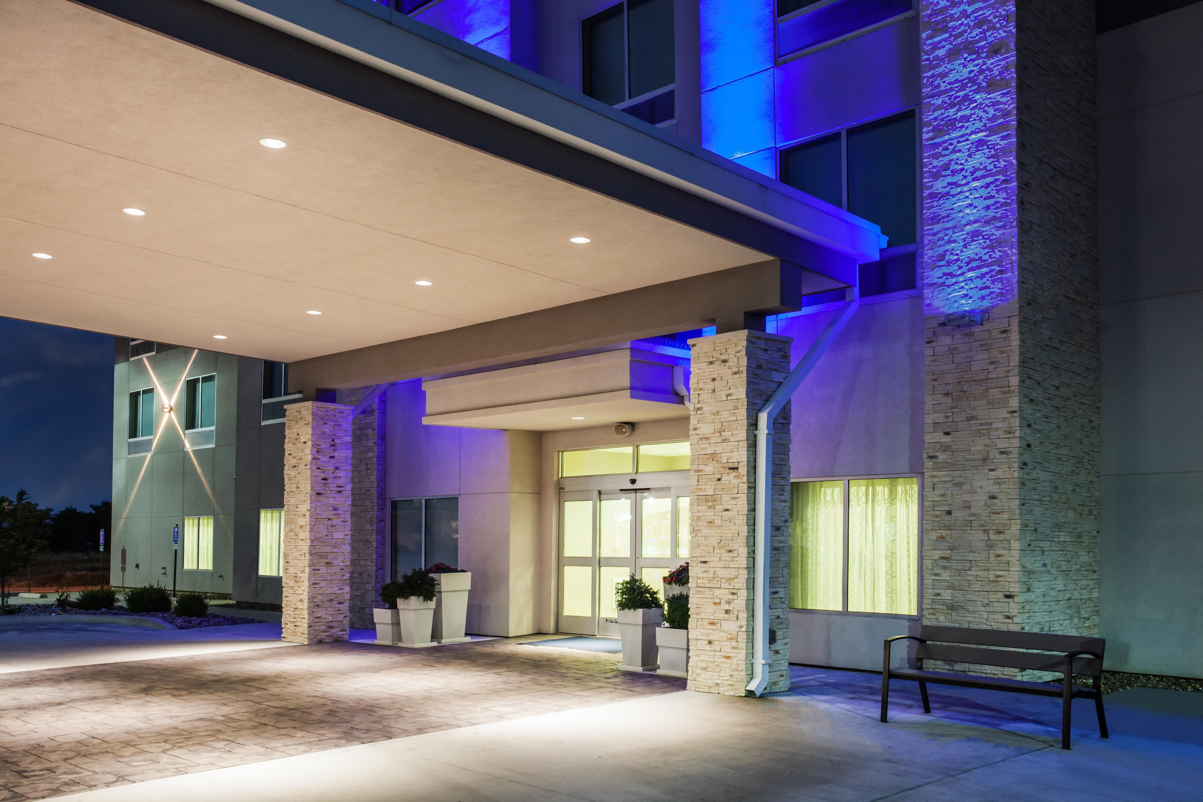 Holiday Inn Express & Suites Litchfield By Ihg Exteriér fotografie