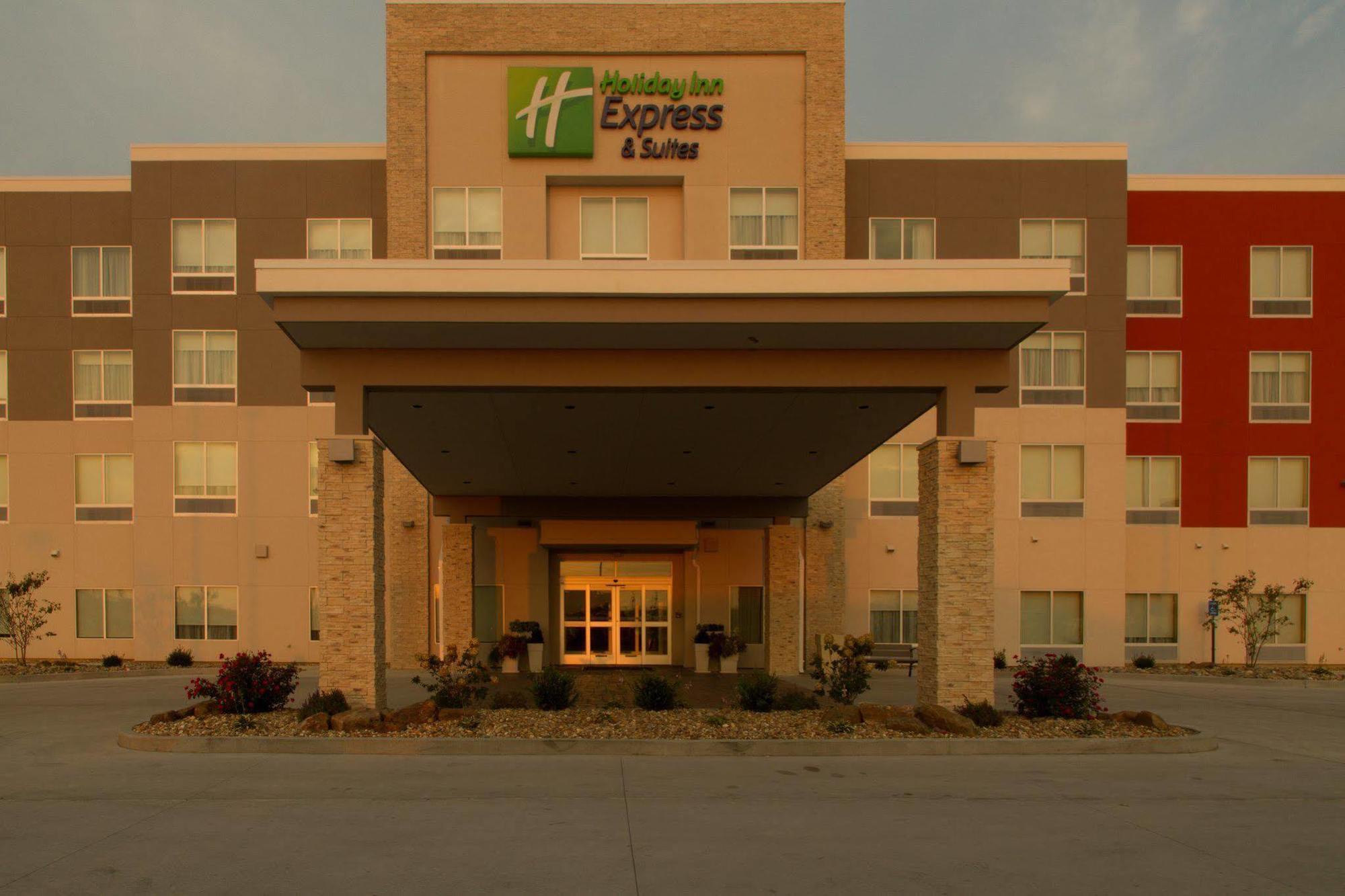 Holiday Inn Express & Suites Litchfield By Ihg Exteriér fotografie