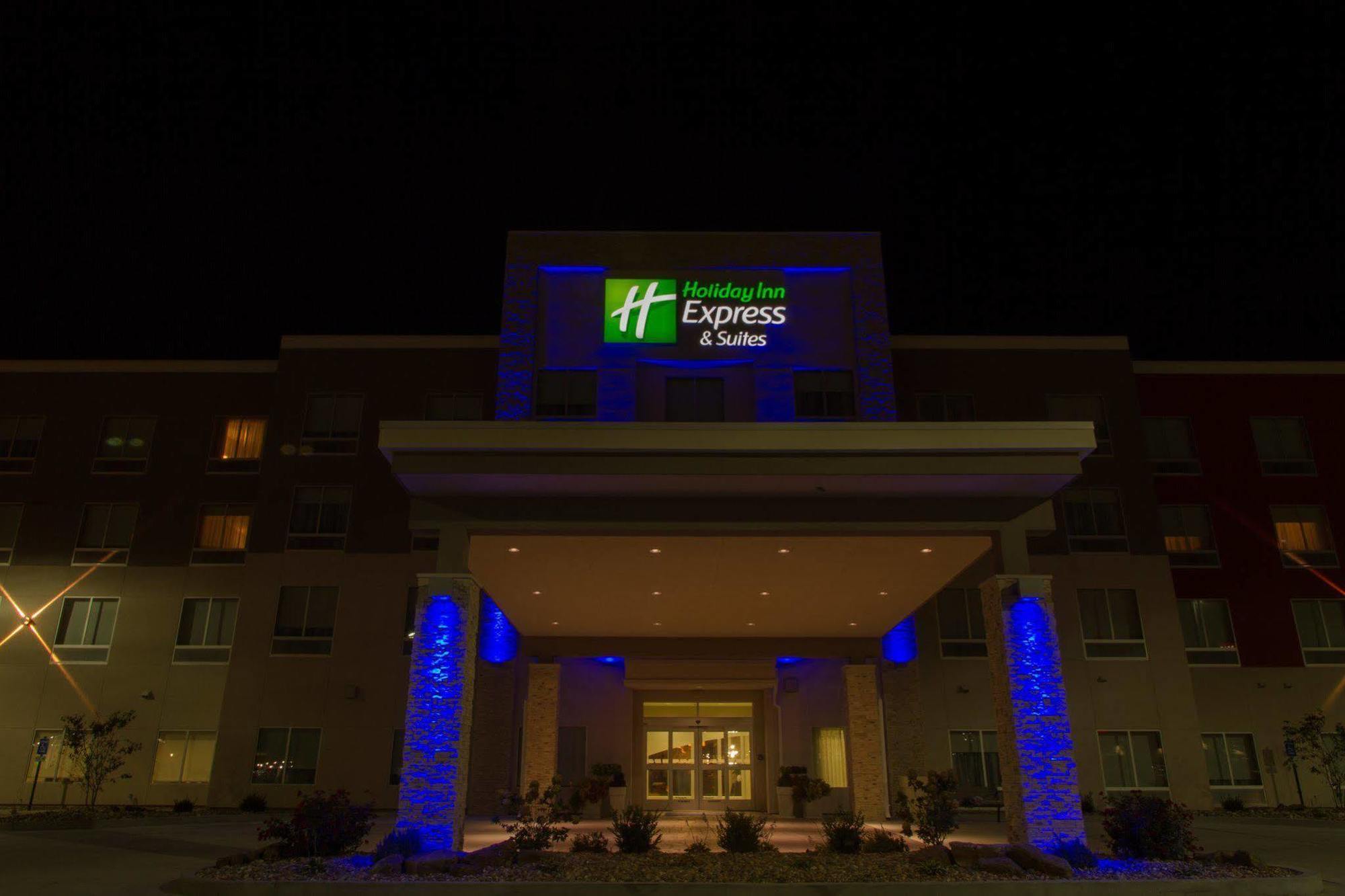 Holiday Inn Express & Suites Litchfield By Ihg Exteriér fotografie